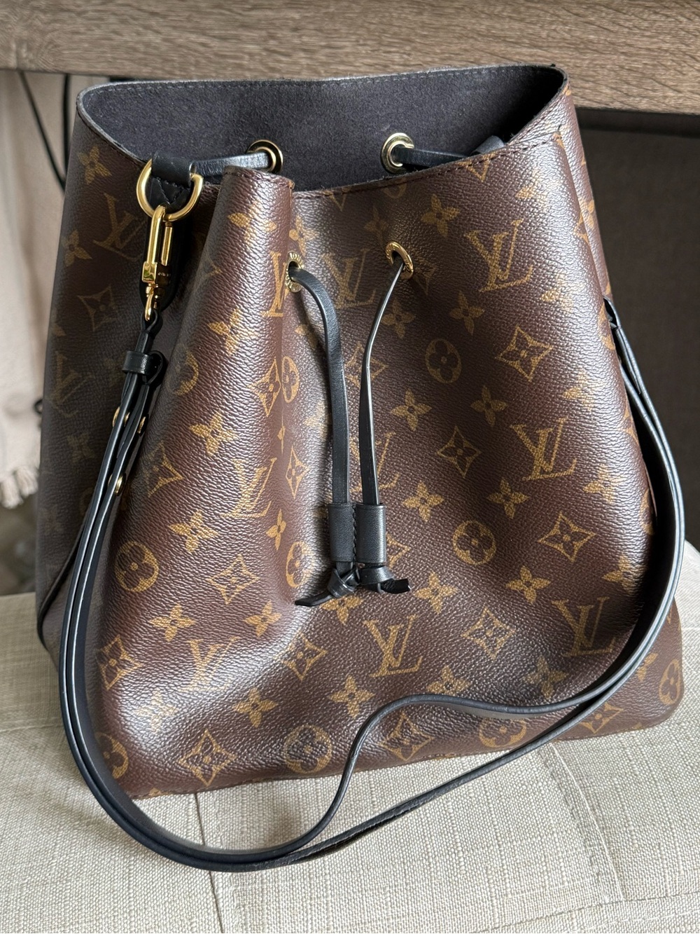 Louis Vuitton Monogram NeoNoe